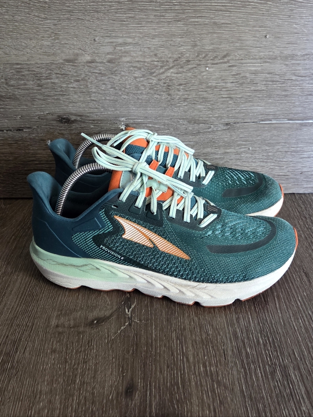 Altra Provision 6 Teal Running Shoes with Orange Accents Sz 8.5